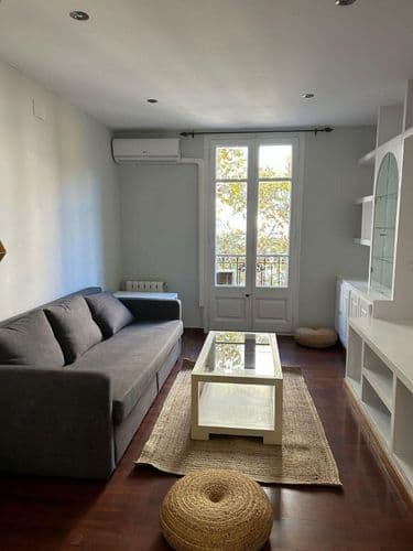 2 bed flat in Eixample
